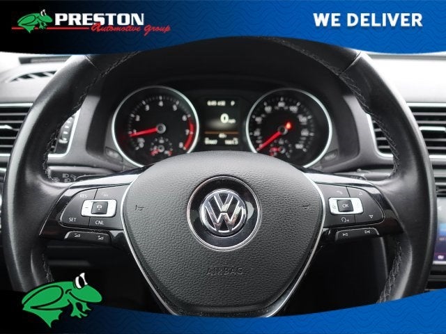 2019 Volkswagen Passat 2.0T SE R-Line in Denton, MD, MD - Denton Ford