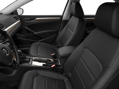 2016 Volkswagen Passat 1.8T SE w/Technology