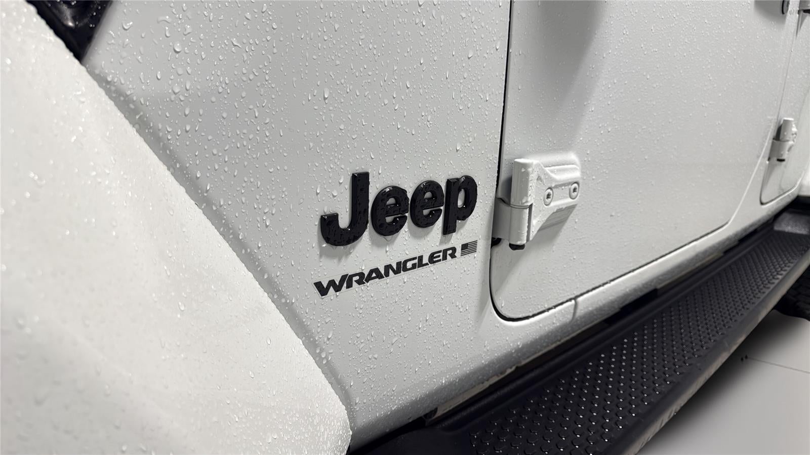 2023 Jeep Wrangler Sahara Altitude