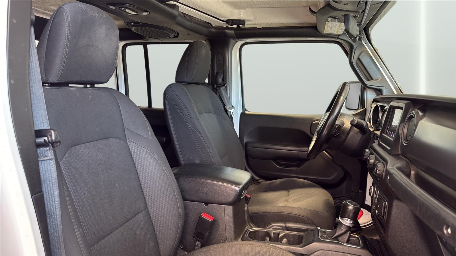 2022 Jeep Gladiator Sport S