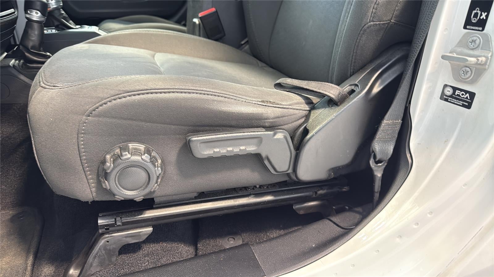 2022 Jeep Gladiator Sport S