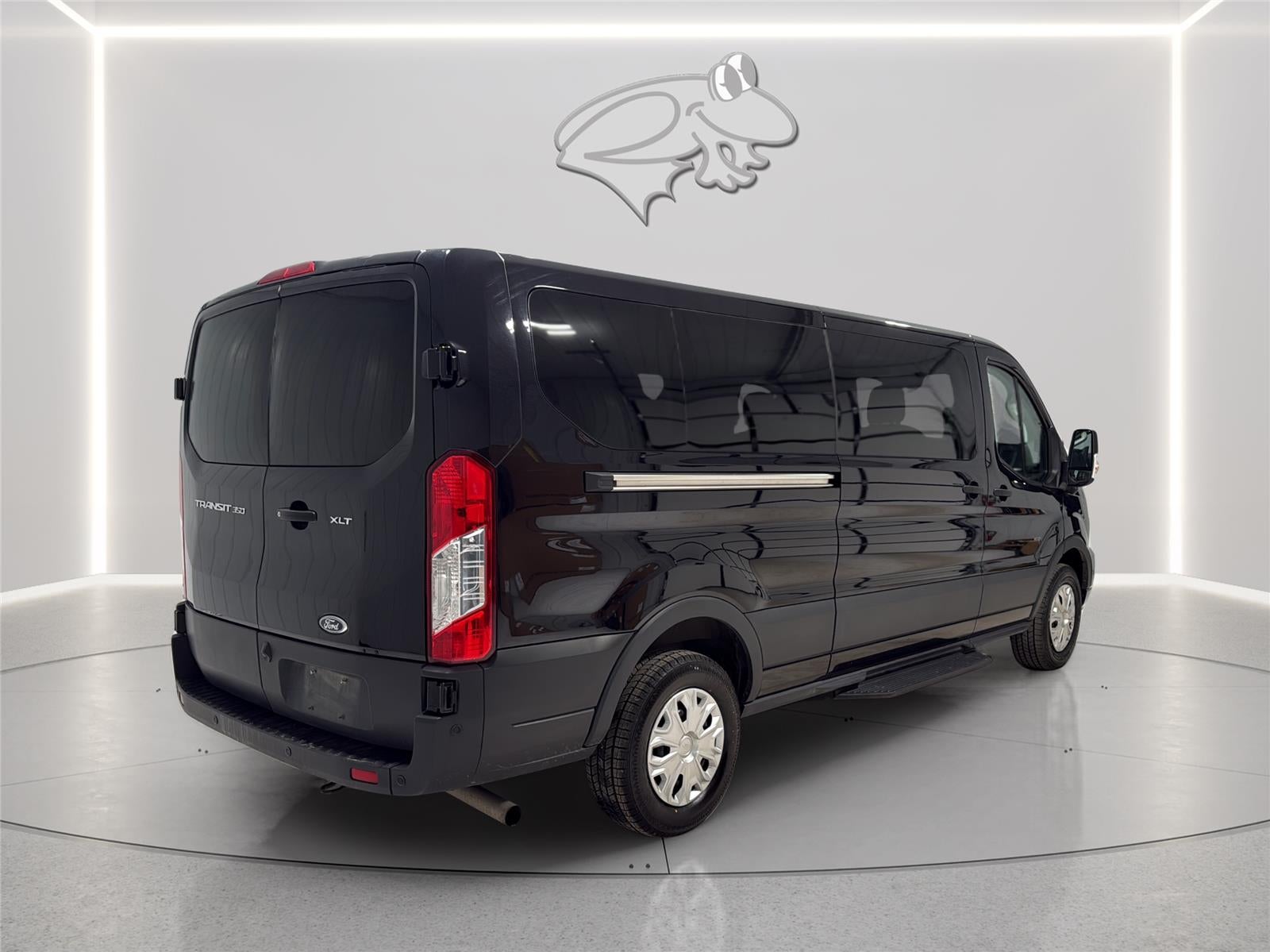 2023 Ford Transit 350 XLT