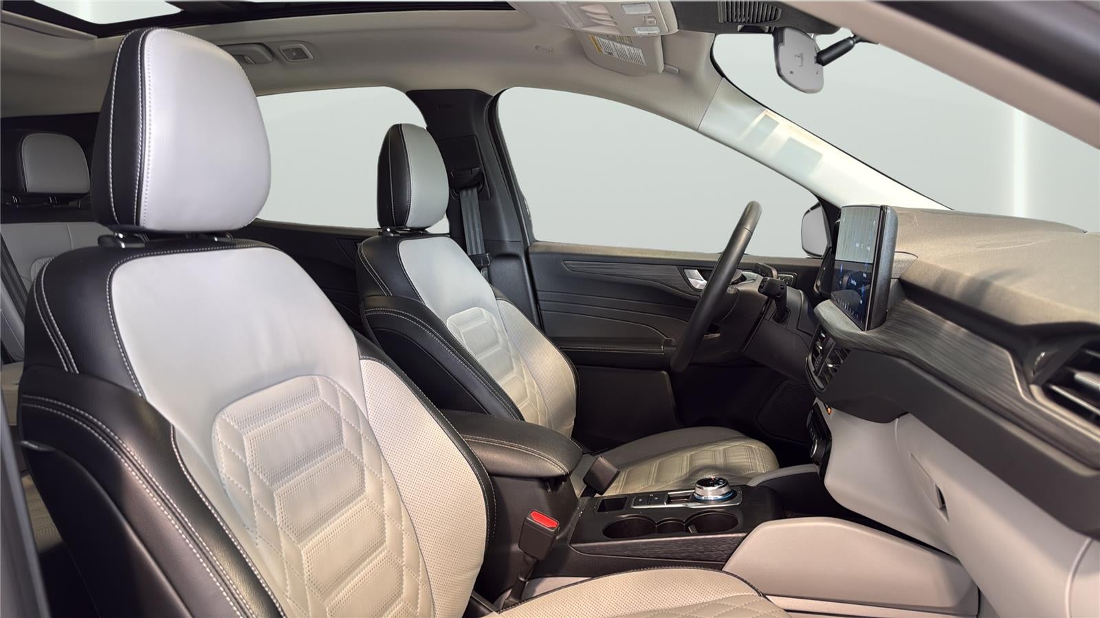 2023 Ford Escape Plug-In Hybrid Base