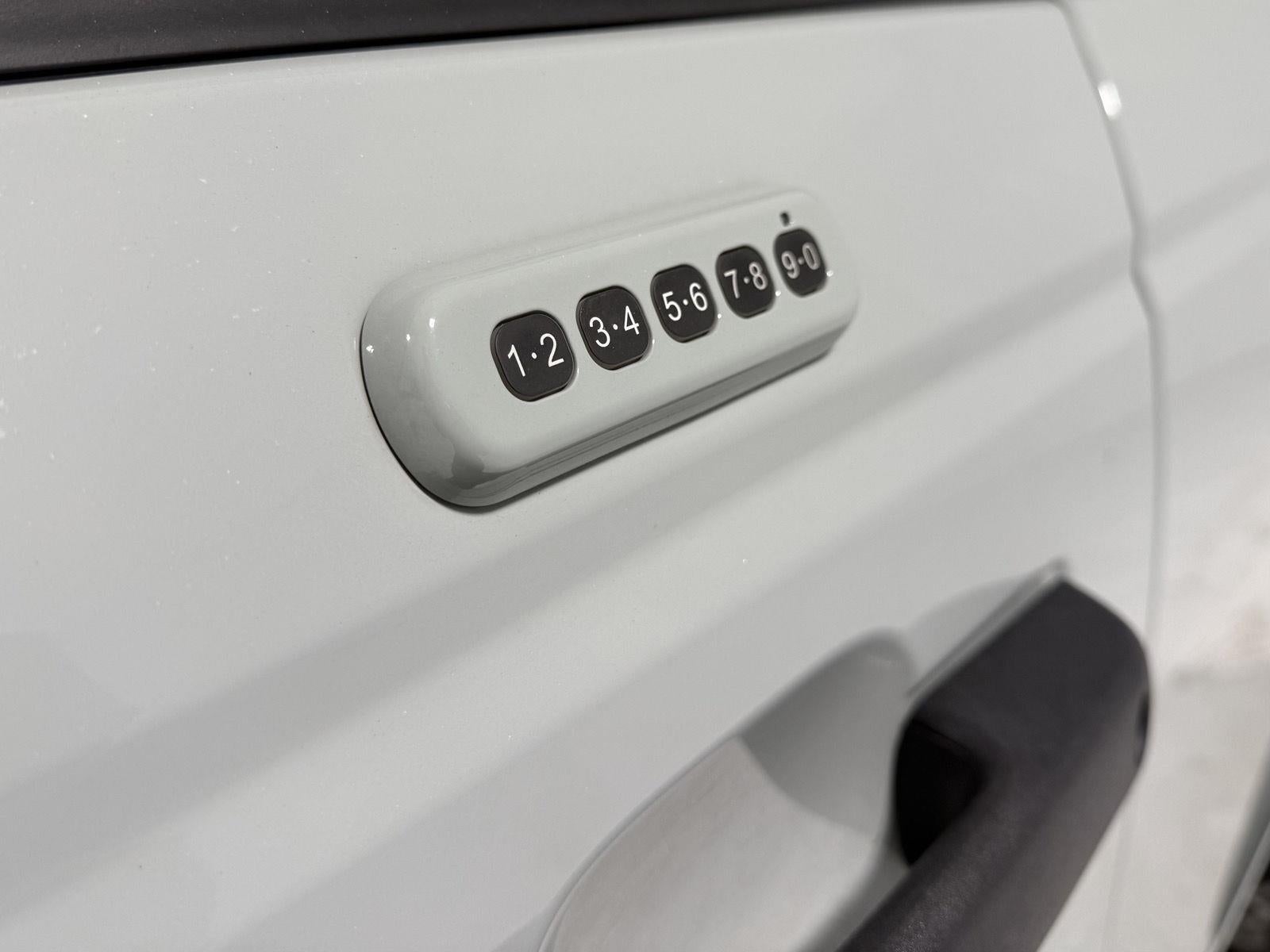 2023 Ford Bronco Black Diamond Advanced