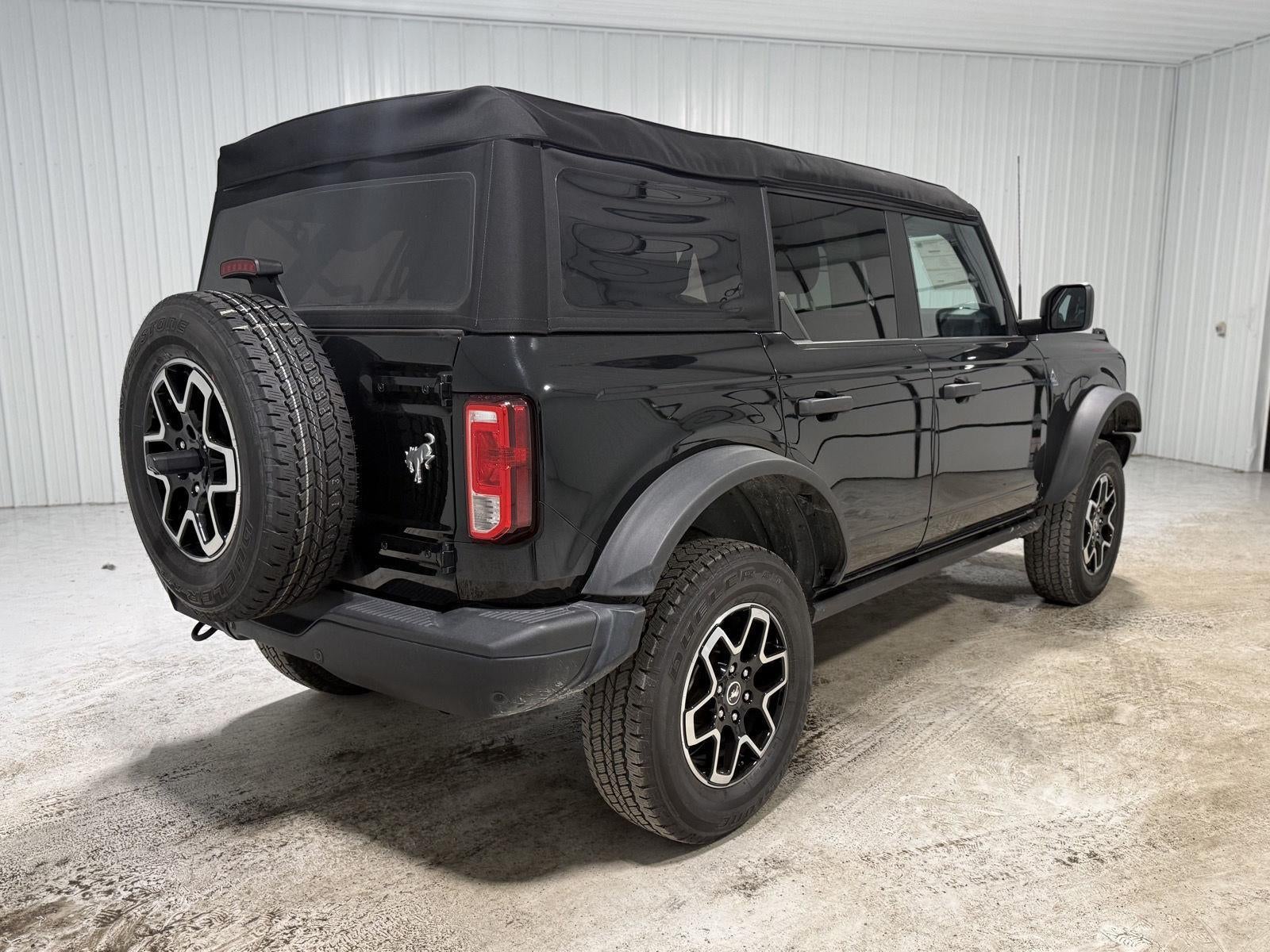 2023 Ford Bronco Black Diamond Advanced