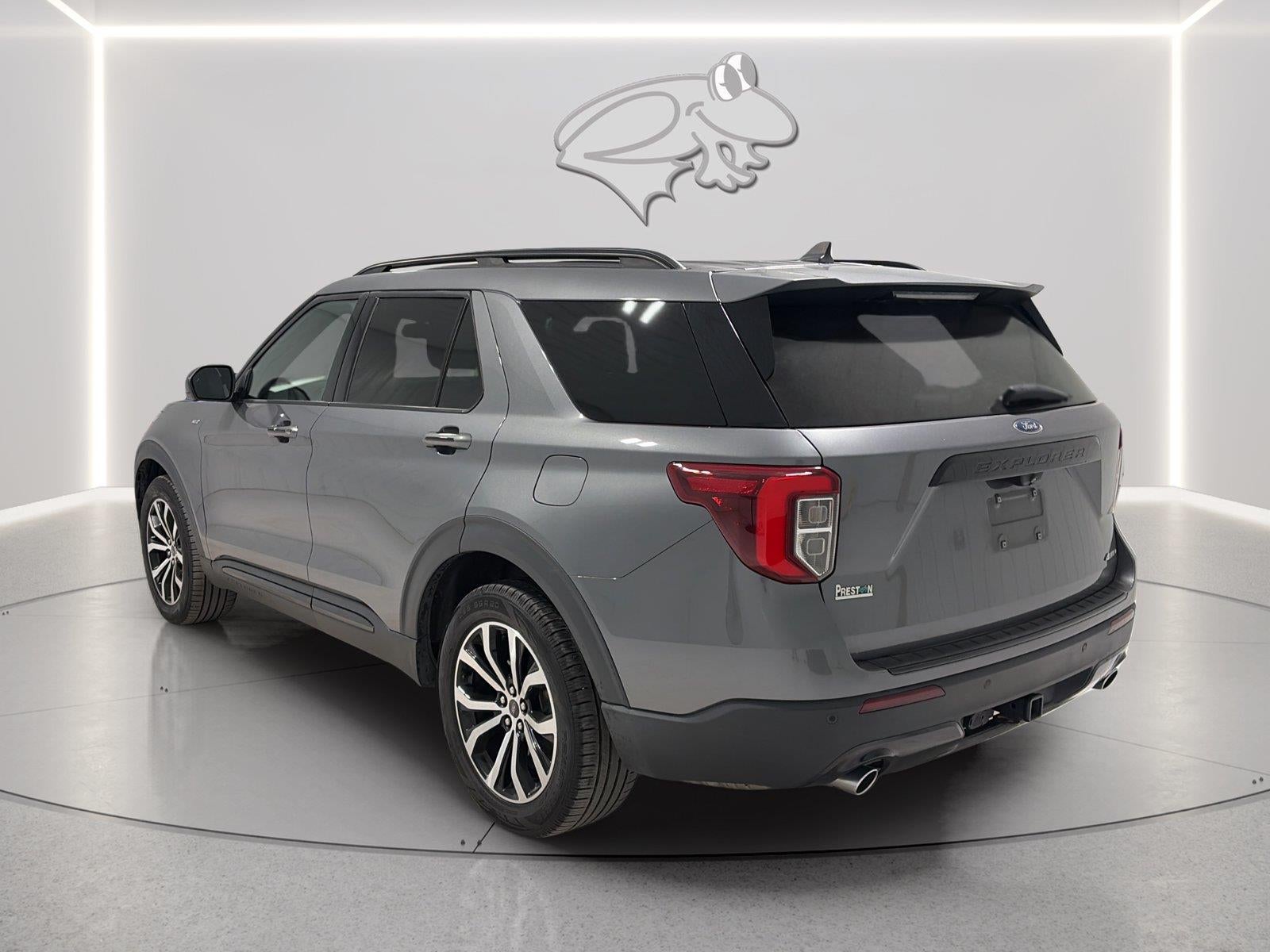 2022 Ford Explorer ST-Line