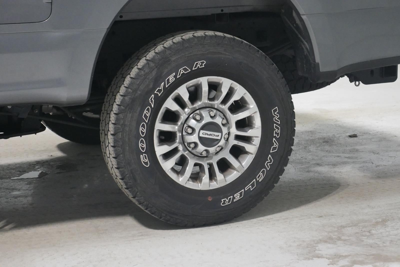 2022 Ford Super Duty F-250 XLT