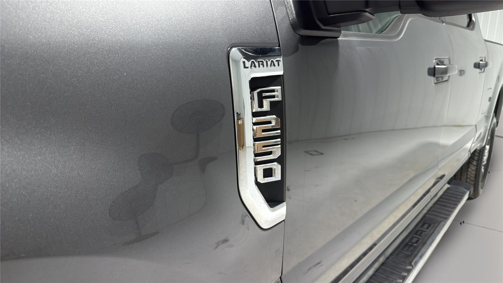 2021 Ford Super Duty F-250 SRW LARIAT