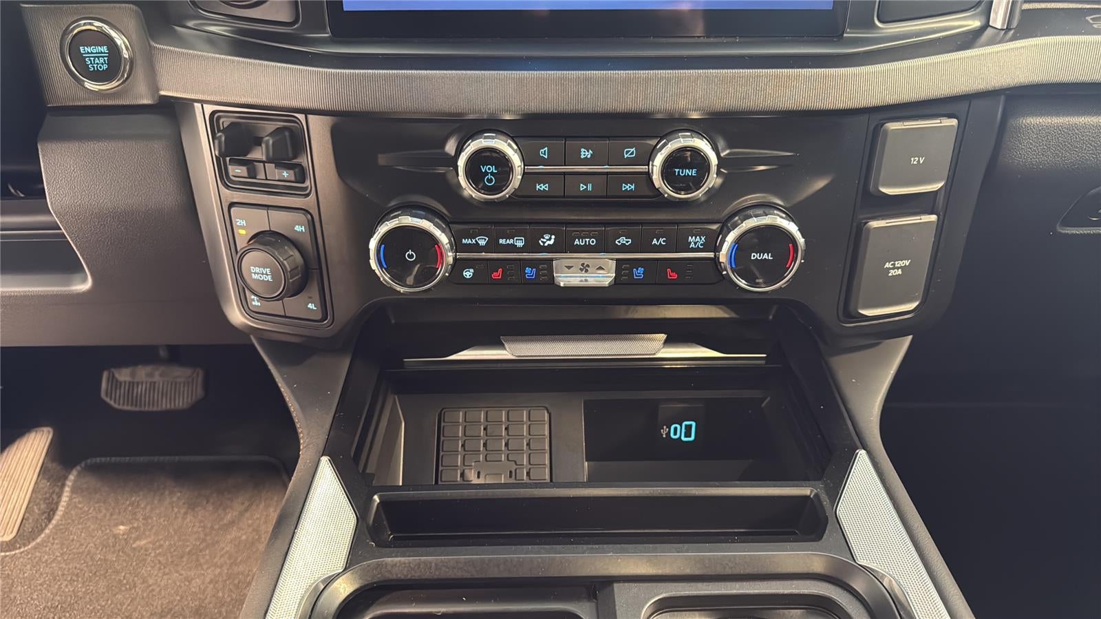 2024 Ford Super Duty F-250 Platinum