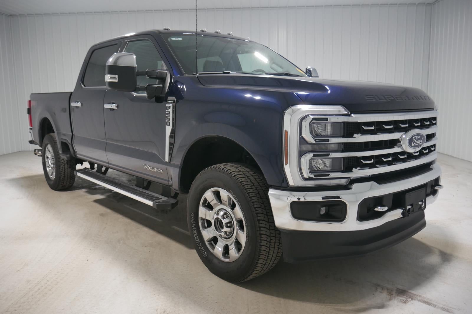 2024 Ford Super Duty F-250 SRW Lariat