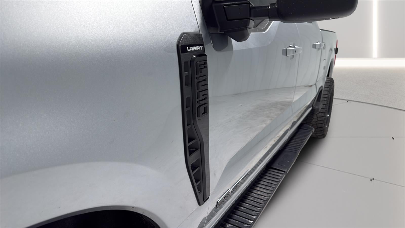 2024 Ford Super Duty F-250 SRW LARIAT