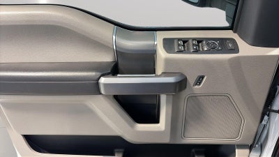 2022 Ford Super Duty F-350 Drw XLT