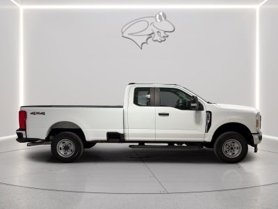 2026 Ford F-250 Scab