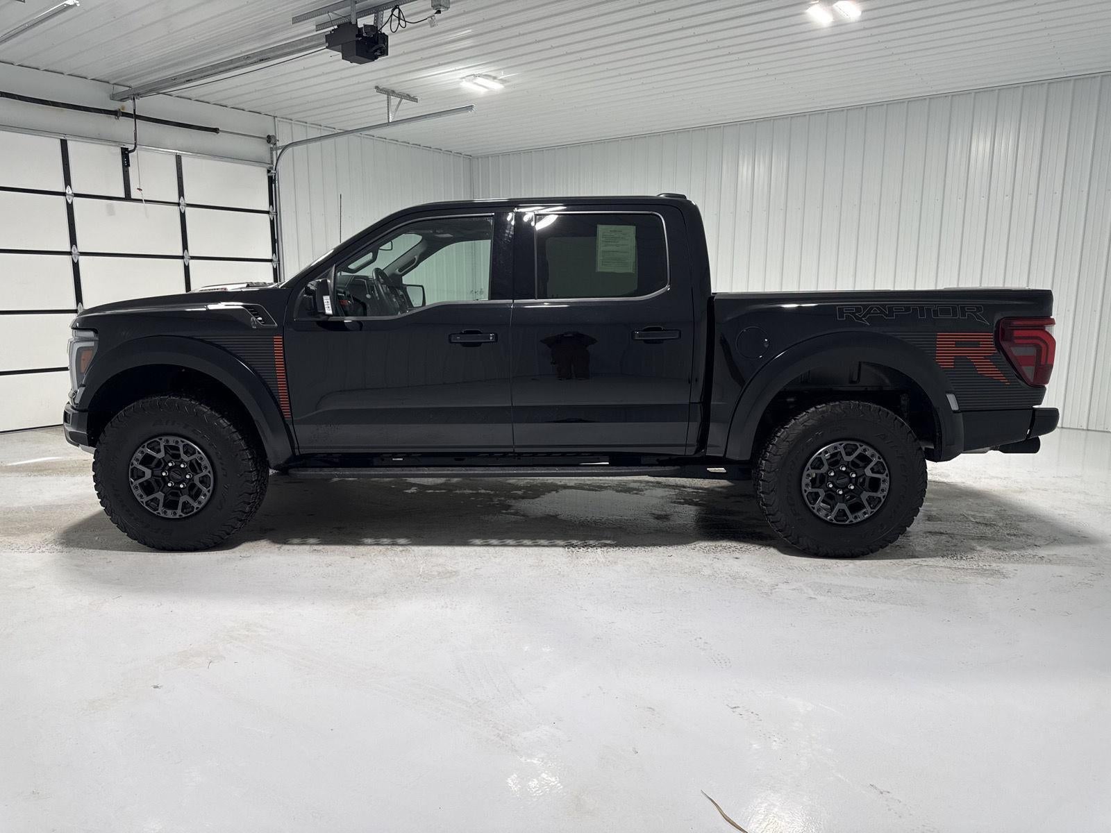 2025 Ford F-150 Raptor R