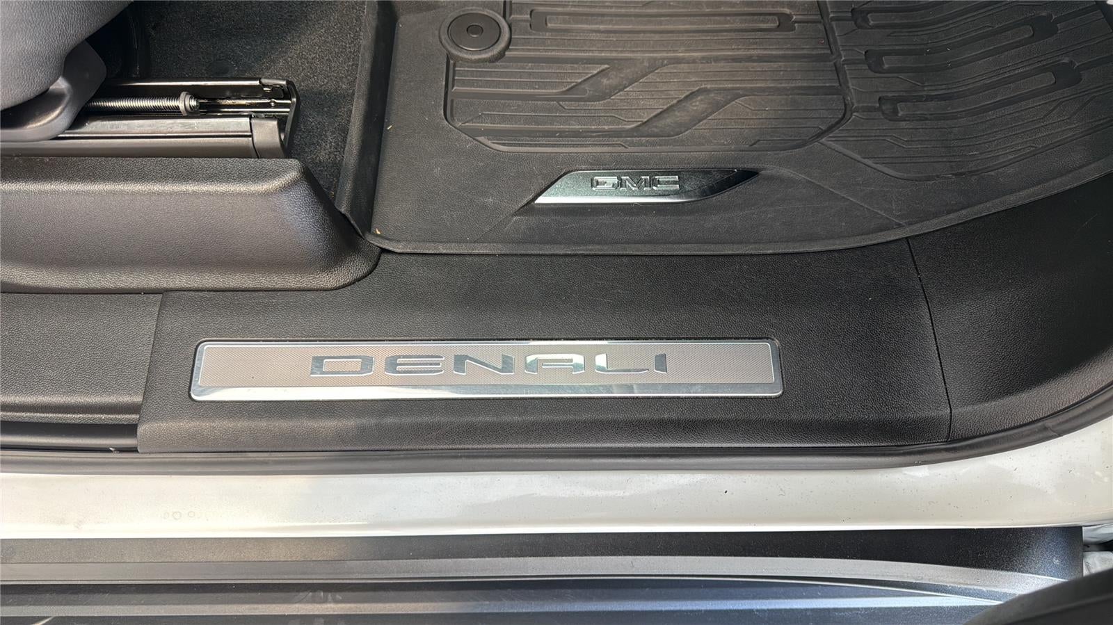 2025 GMC Yukon Xl Dnli