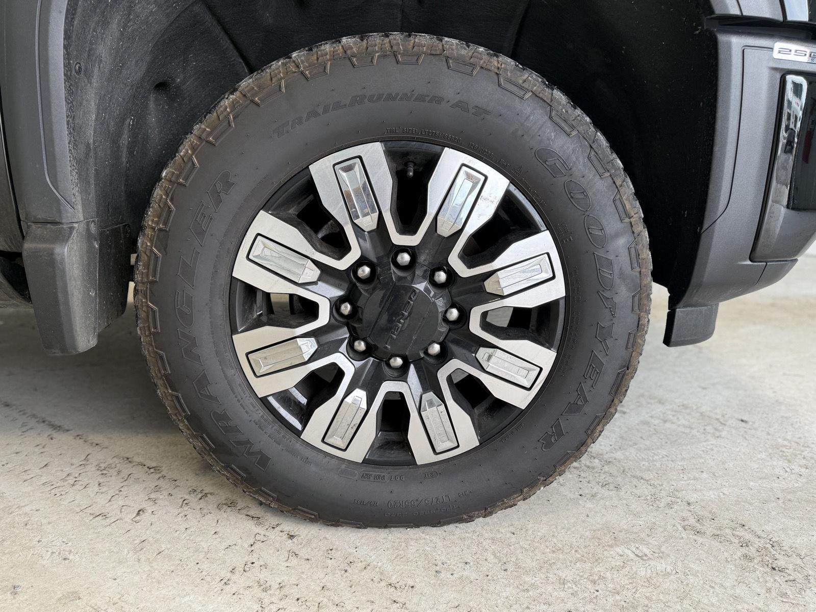 2024 GMC Sierra 2500HD Denali