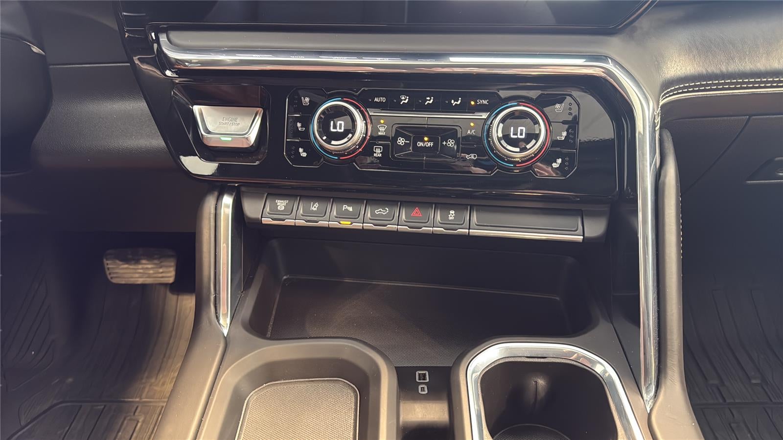 2024 GMC Sierra 3500HD Denali Ultimate