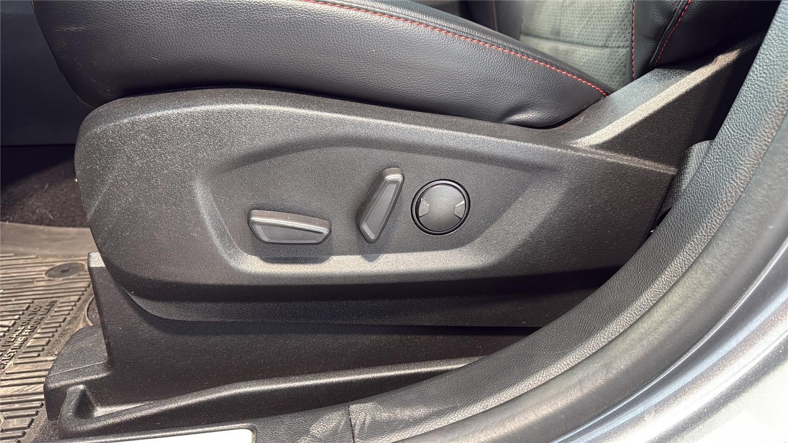 2022 Ford Edge ST-Line