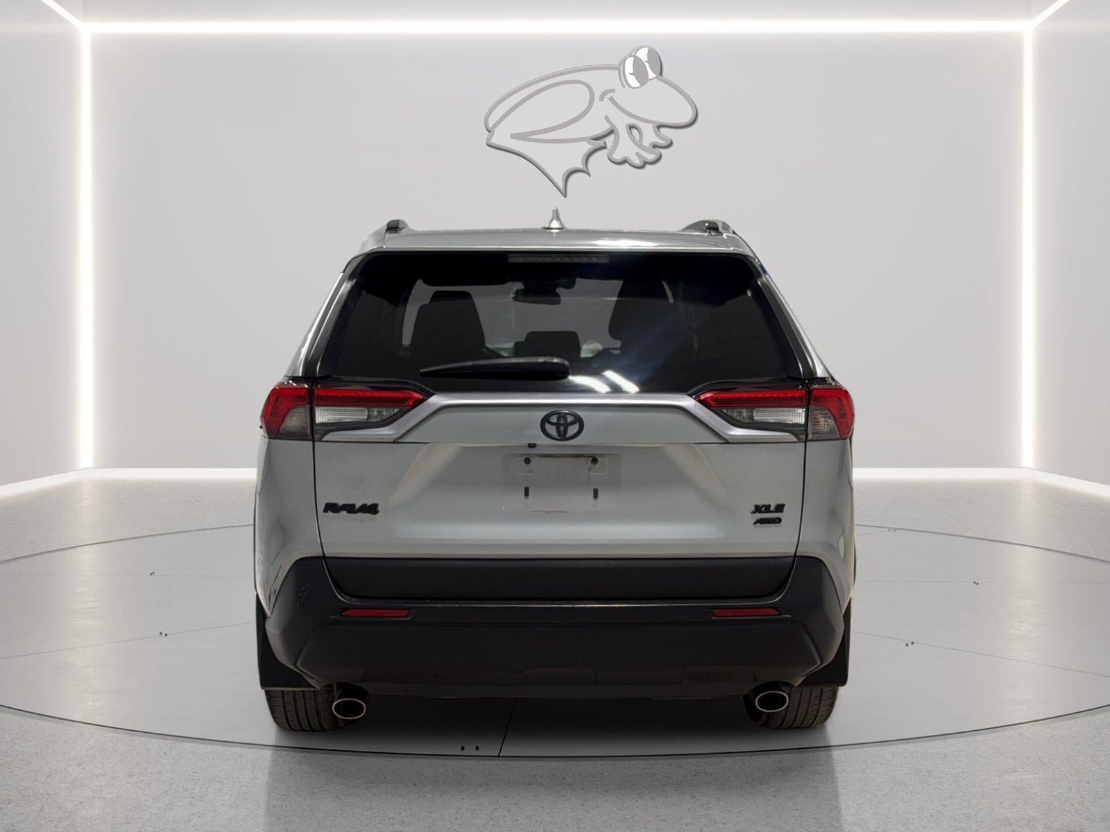2020 Toyota RAV4 XLE Premium