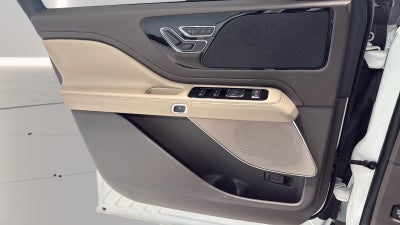2023 Lincoln Aviator Standard