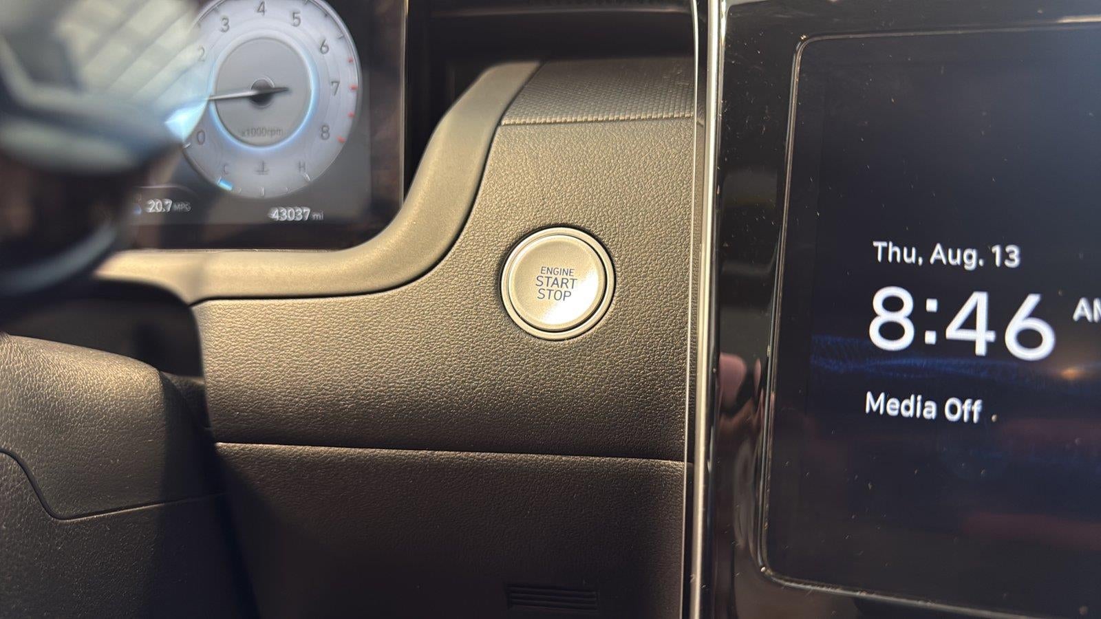 2023 Hyundai Santa Cruz SEL Premium