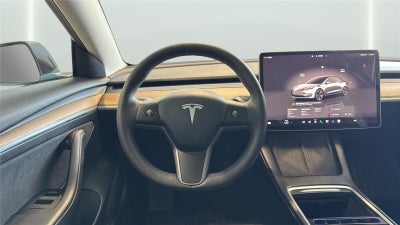2023 Tesla Model 3 RWD