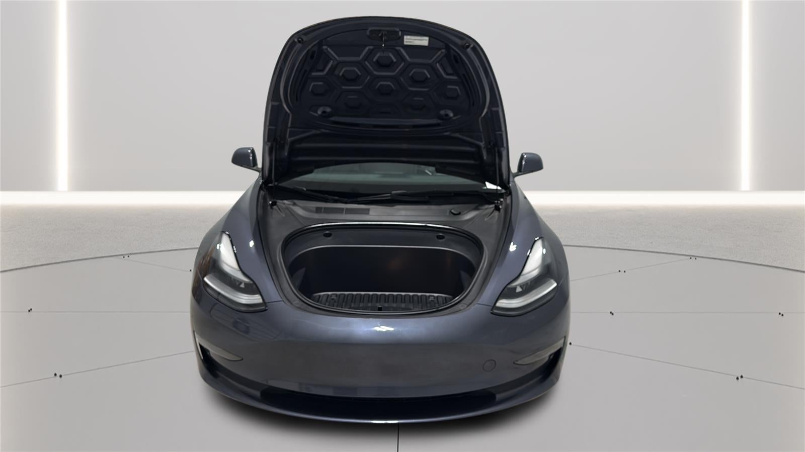 2023 Tesla Model 3 RWD
