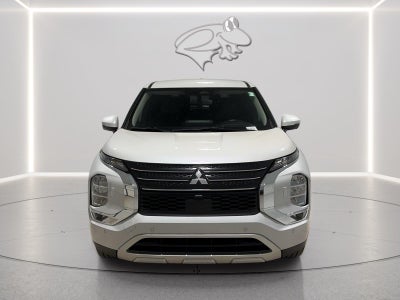 2024 Mitsubishi Outlander Base
