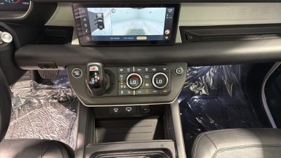 2024 Land Rover Defender S