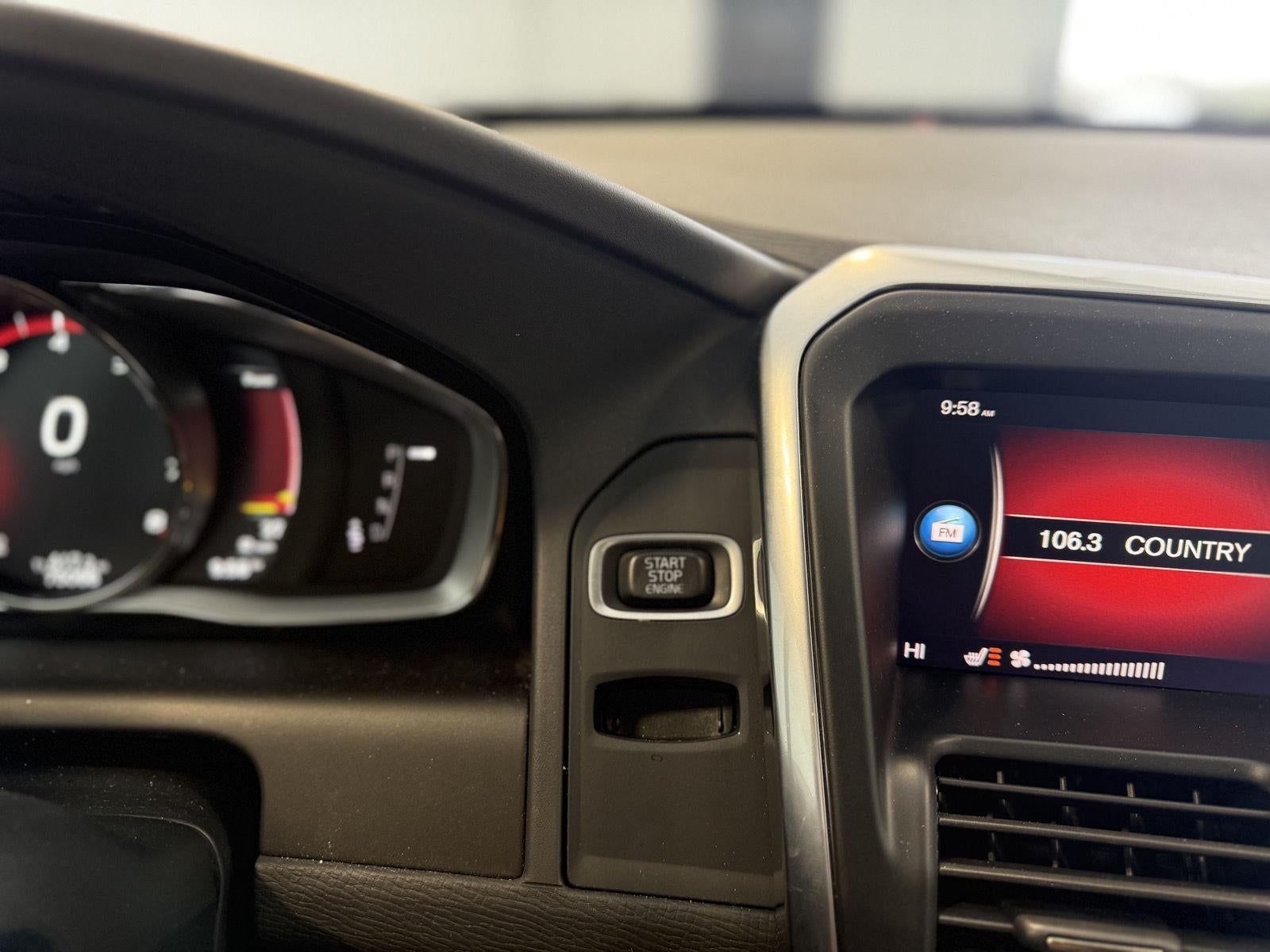 2017 Volvo XC60 Dynamic