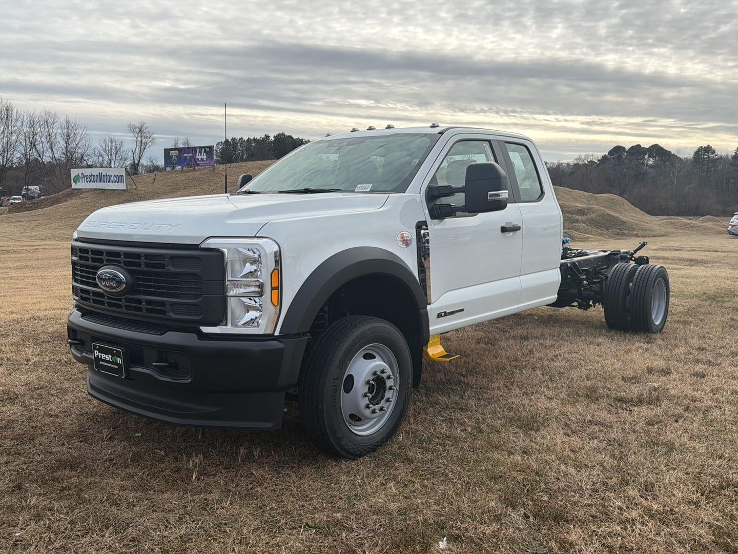 2026 Ford Super Duty F-450 DRW XL