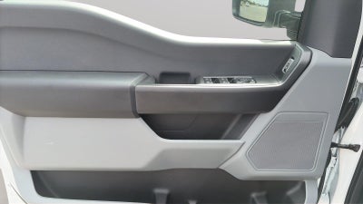 2026 Ford Super Duty F-250 SRW 8' READING CLASSIC II SERVICE BODY, C260 PACKAGE, CLASS V HITCH