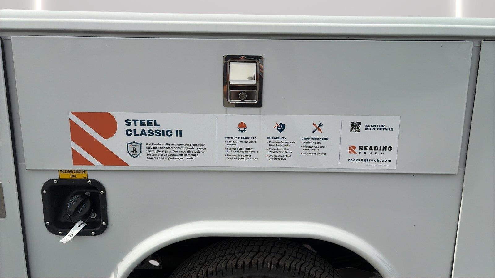 2026 Ford Super Duty F-250 SRW 8' READING CLASSIC II SERVICE BODY, C260 PACKAGE, CLASS V HITCH