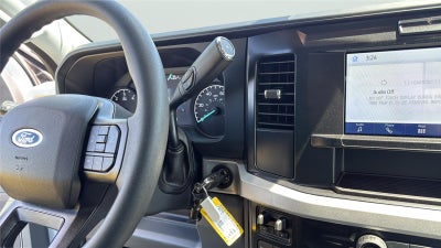 2026 Ford Super Duty F-350 SRW 9' KNAPHEIDE SERVICE BODY, CLASS V HITCH, SPRAY IN LINER, REMOTE LOCKS