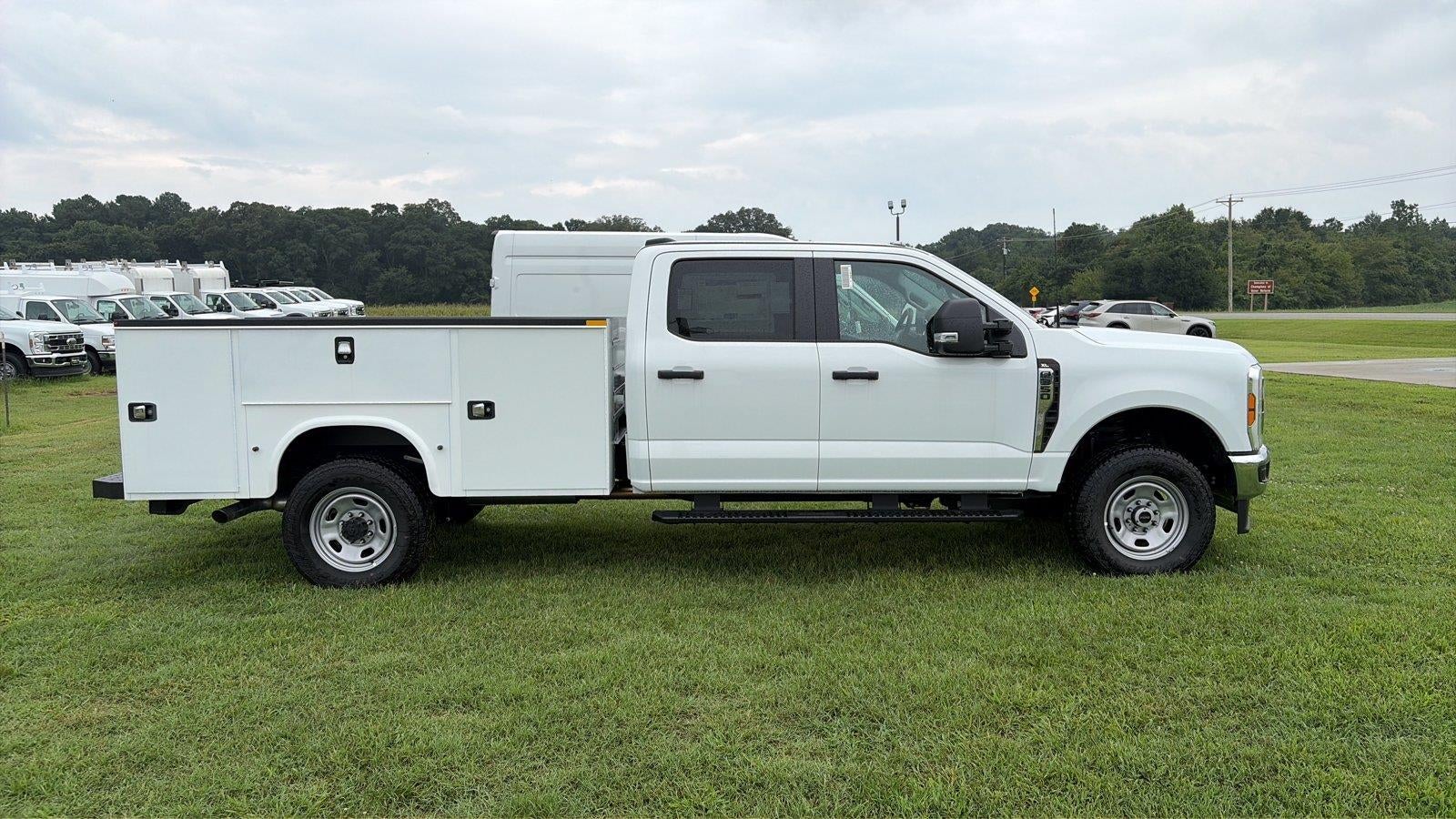 2026 Ford Super Duty F-350 SRW XL