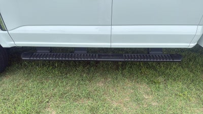 2026 Ford Super Duty F-350 Srw 9' KNAPHEIDE SERIVE BODY, REMOTE LOCKS, SPRAY IN LINER, CLASS V HITCH
