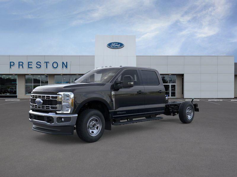 2025 Ford Super Duty F-350 XL