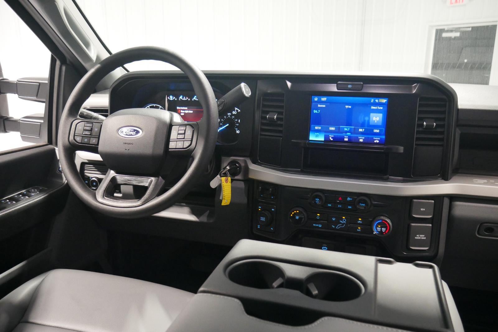 2025 Ford Super Duty F-350 XL