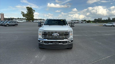 2027 Ford Super Duty F-350 SRW XL