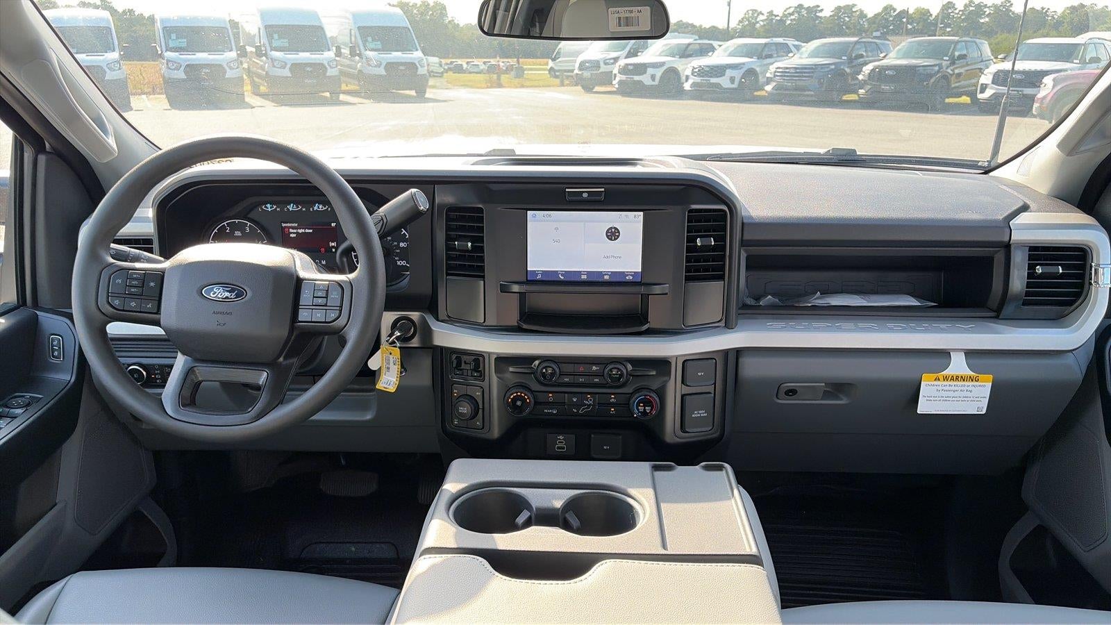 2027 Ford Super Duty F-350 SRW XL