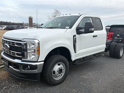 2026 Ford Super Duty F-350 DRW XL