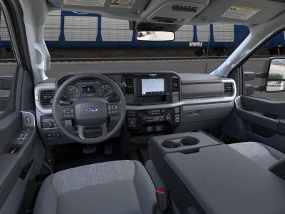 2026 Ford Super Duty F-350 DRW XLT