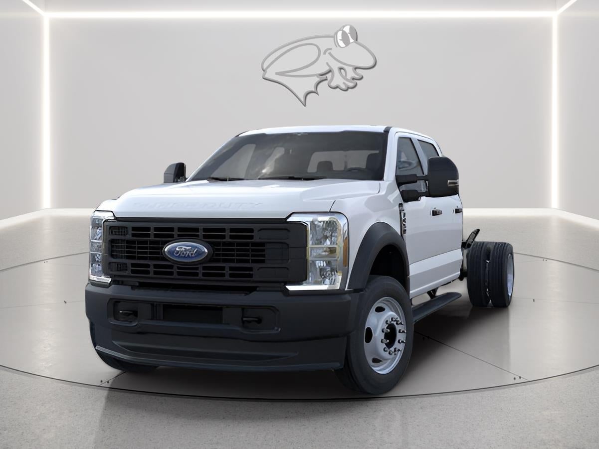 2026 Ford Super Duty F-450 DRW XL CHASSIS ONLY