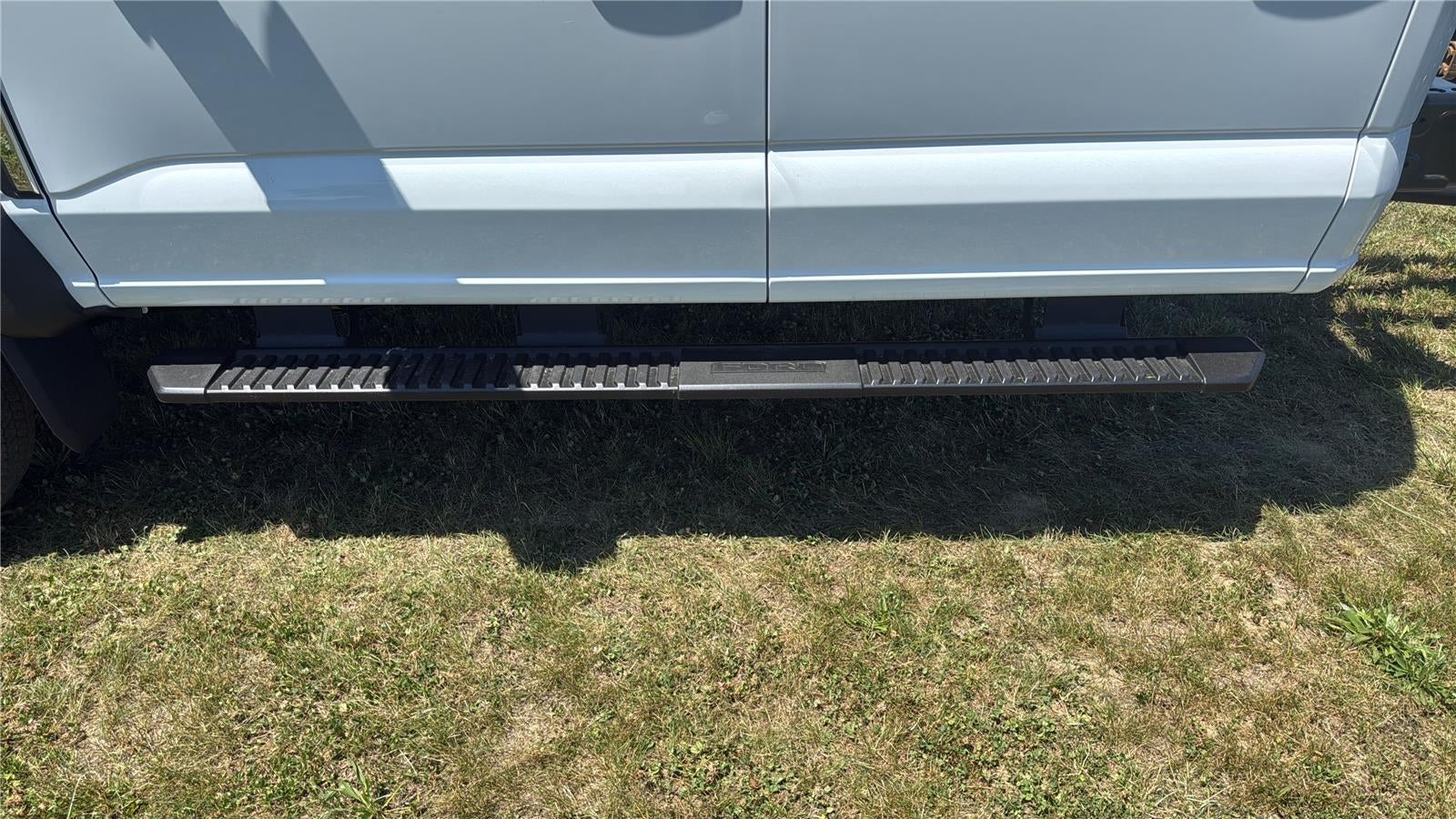 2026 Ford Super Duty F-450 DRW XL CHASSIS ONLY