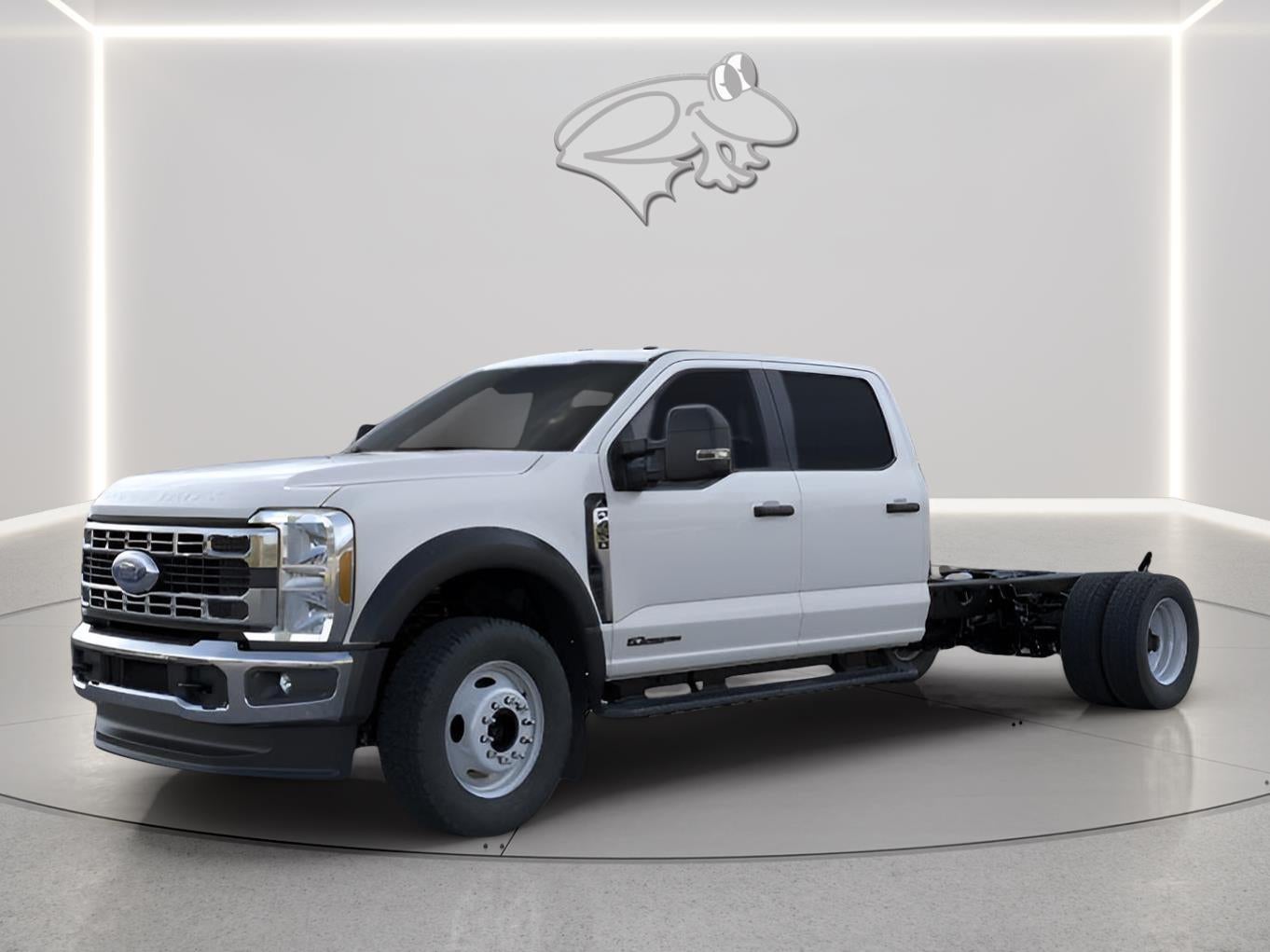 2026 Ford Super Duty F-450 DRW 12' KNAPHEIDE KUV KC ENCLOSED HIGH ROOF SERVICE BODY, MASTER LOCKING SYSTEM, 3 BOW LADDER RACK CLASS V HITCH