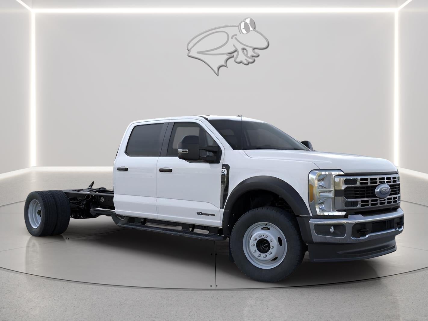 2026 Ford Super Duty F-450 DRW 12' KNAPHEIDE KUV KC ENCLOSED HIGH ROOF SERVICE BODY, MASTER LOCKING SYSTEM, 3 BOW LADDER RACK CLASS V HITCH