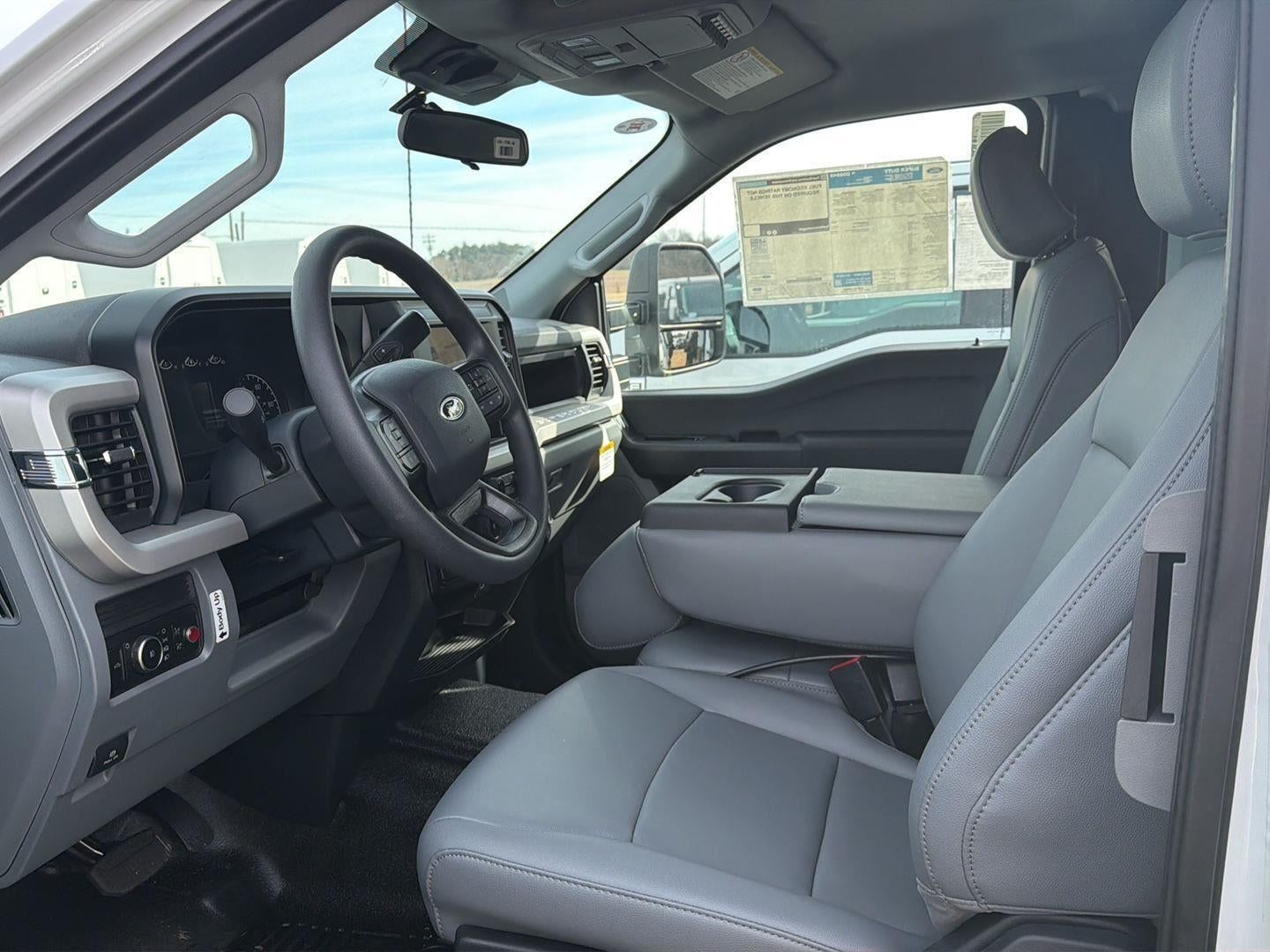 2025 Ford Super Duty F-450 DRW XL