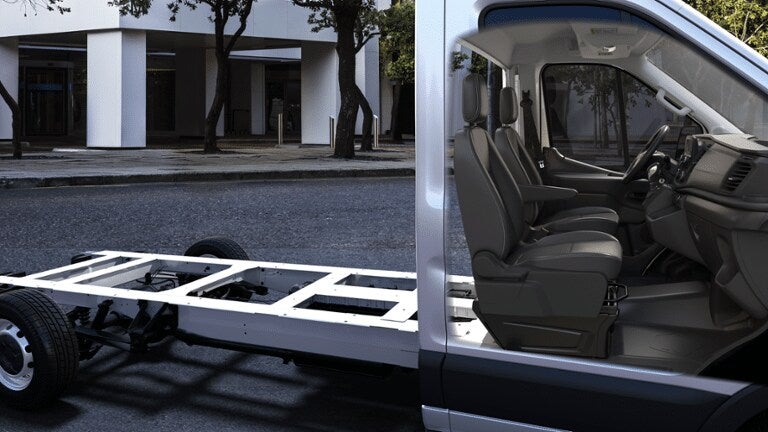 2025 Ford Transit Cutaway T-350 RWD SRW 138" WB 9500 GVWR