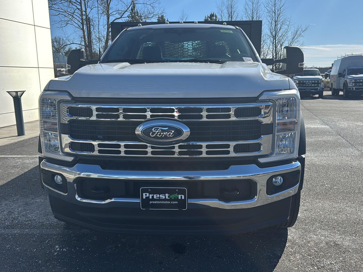 2025 Ford Super Duty F-550 DRW 16' KNAPHEIDE HEAVY DUTY PLATFORM BODY, SLIDING UNDER BODY WINCHES 48" UNDERBODY TOOL BOX