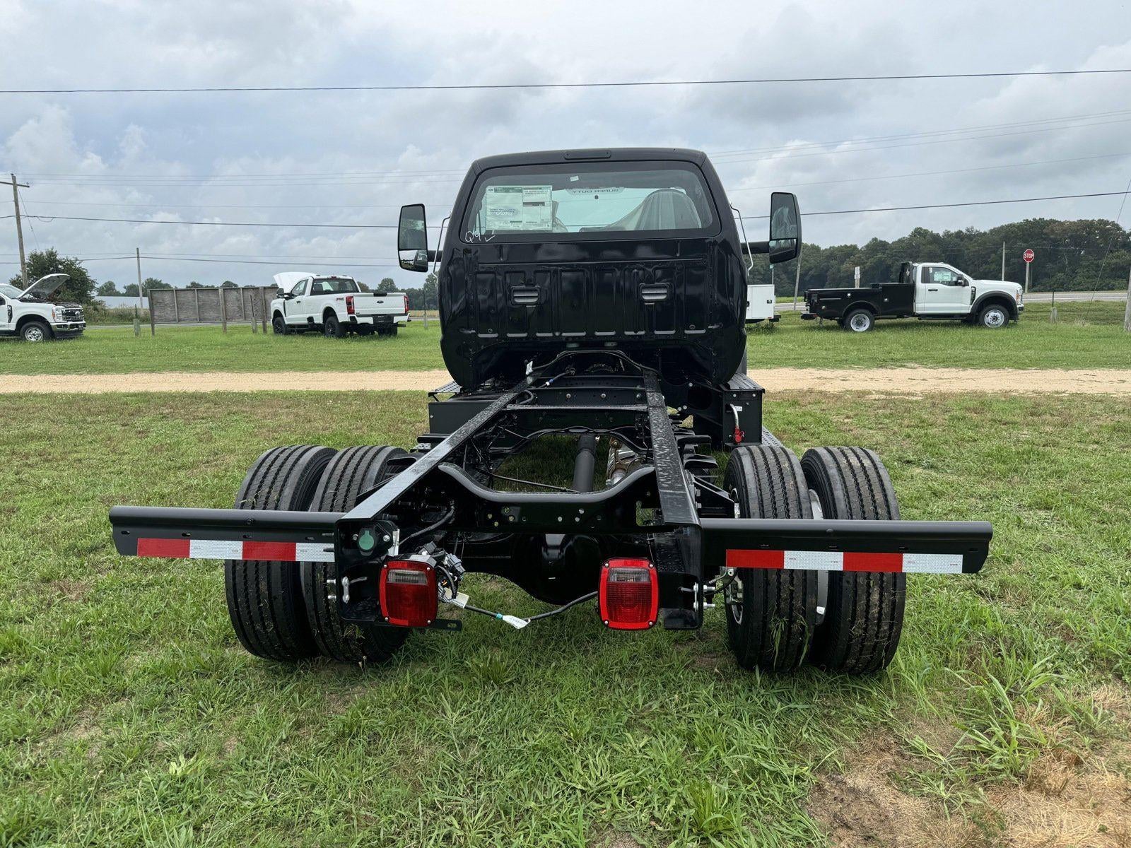 2025 Ford F-650 Straight Frame Gas F-650 SD Gas Straight Frame